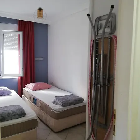 Irem Greenside Apartment *