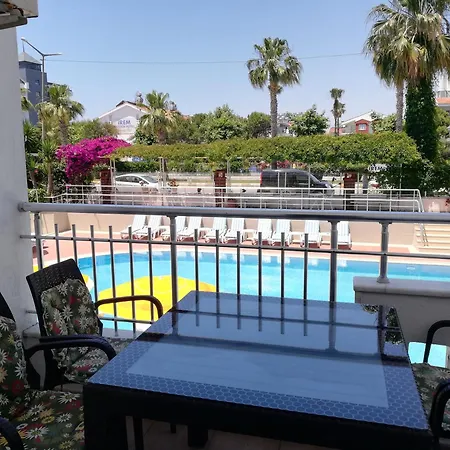 Apartment Irem Greenside Side